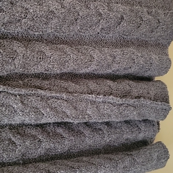 BCBG Maxazria Cardigan Sweater Hooded Jacket - Picture 3 of 8